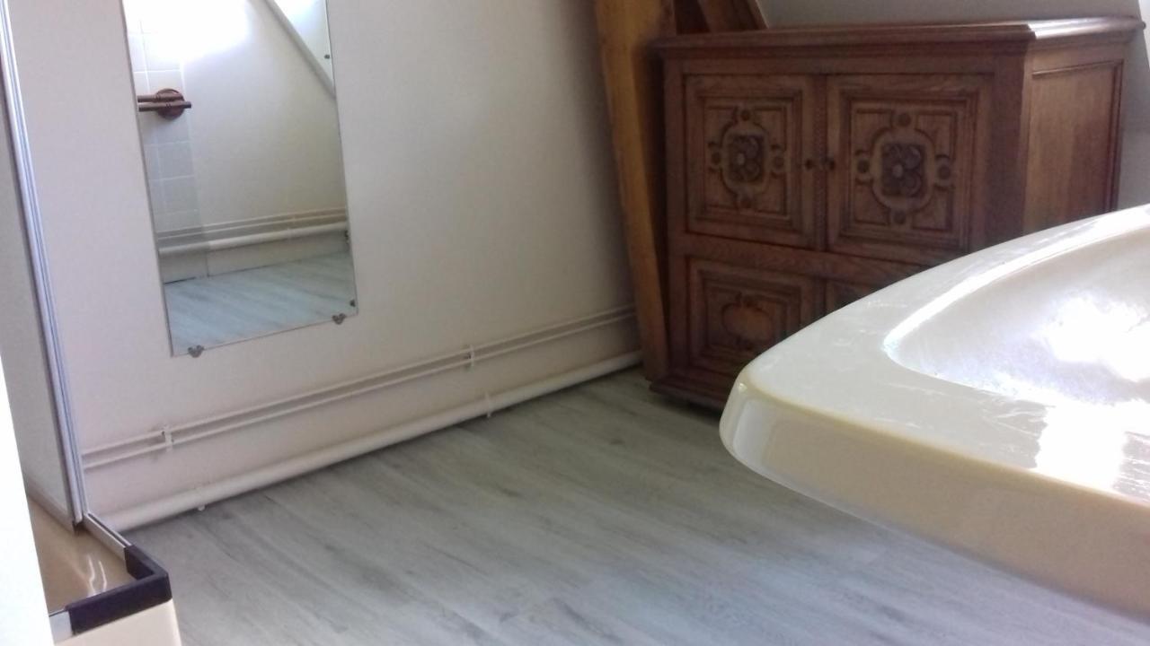Gite Les Vignettes Bourgeauville 外观 照片
